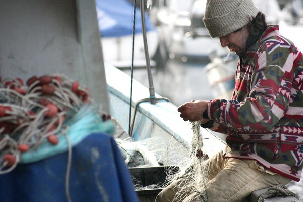 How to Find a Fishing Boat Job